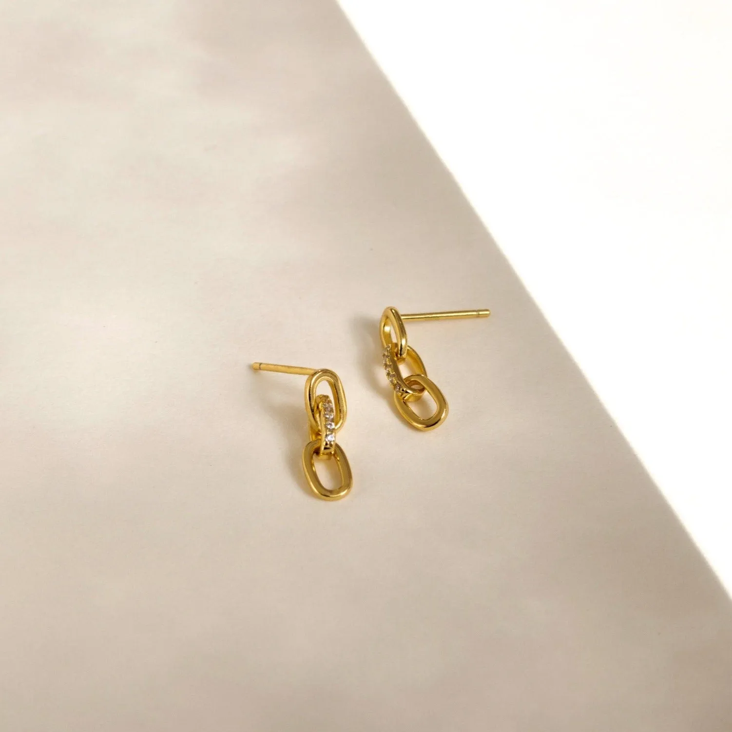 Amia Pave Link Earrings