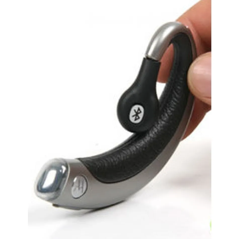 Motorola - Universal Bluetooth Headset H605 Bluetooth Earpiece