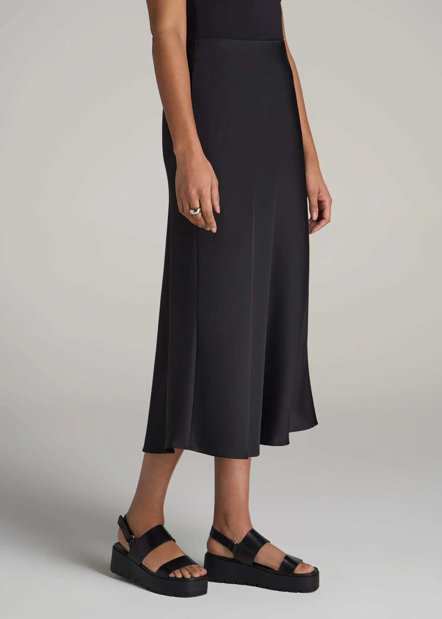 Pull-On Satin Midi Skirt for Tall Women in Black